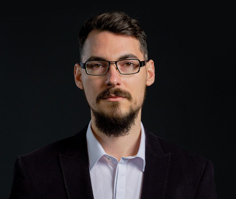ADRIAN HIDEGCUTI