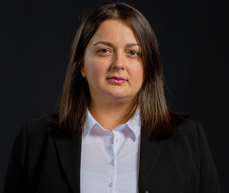 RAMONA LEȘ